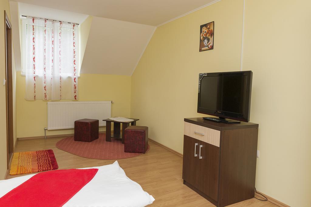 Pensiunea Radu Cisnădie Habitación foto
